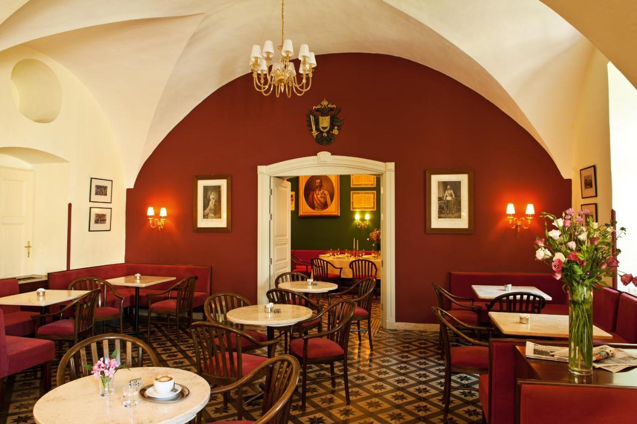 Austrian Pilgrim Hospice Hotel เยรูซาเลม ภายนอก รูปภาพ